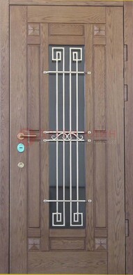 Стандартная железная дверь со стеклом темным и ковкой ДСК-5 в Сургуте